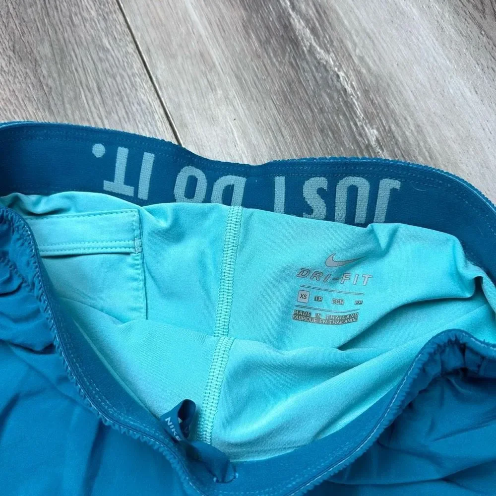 Nike Dri-Fit Lined Teal Shorts - Picture 2 of 6
